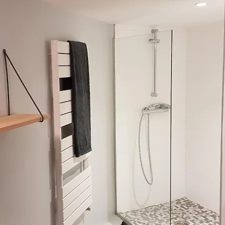 Joli Dans Maison Moderne, Proche De Strasbourg Weyersheim