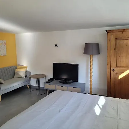 Apartment Joli Dans Maison Moderne, Proche De Strasbourg Weyersheim